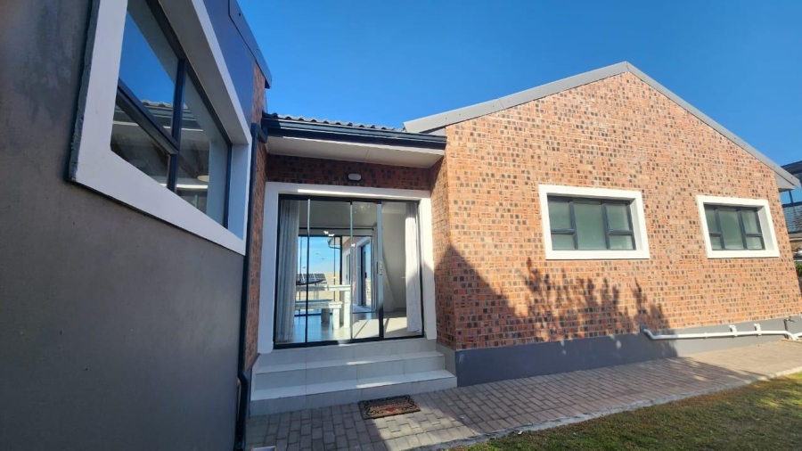 5 Bedroom Property for Sale in Tergniet Western Cape